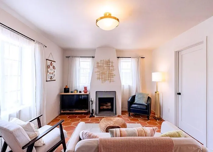 Holiday home Casa Hermosa - Cute & Cozy 2br 1ba Adobe W Firepit Near Ua & Umc Tucson