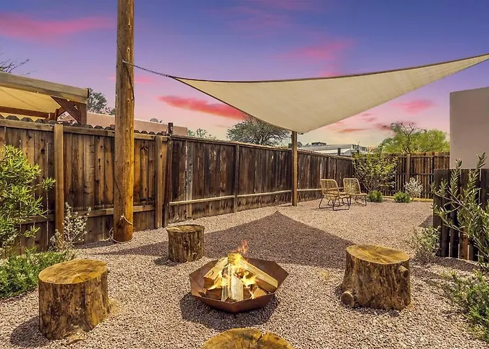 Casa Hermosa - Cute & Cozy 2br 1ba Adobe W Firepit Near Ua & Umc Holiday home