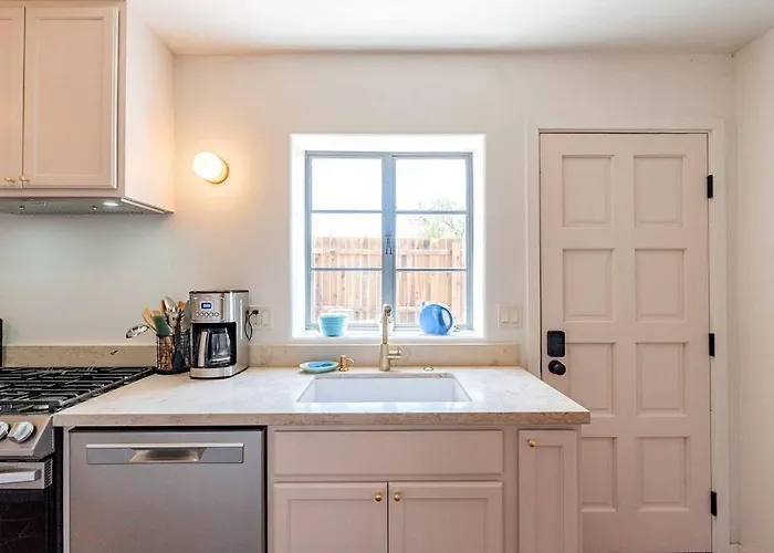 Casa Hermosa - Cute & Cozy 2br 1ba Adobe W Firepit Near Ua & Umc * Tucson