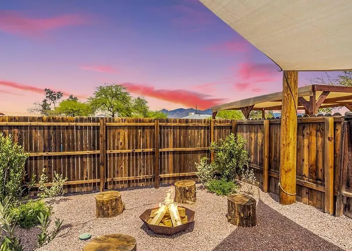 Casa Hermosa - Cute & Cozy 2br 1ba Adobe W Firepit Near Ua & Umc Holiday home